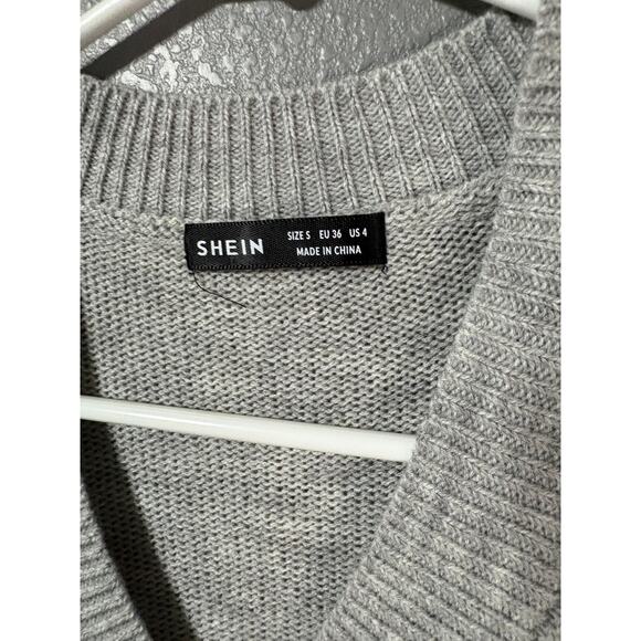 Shein Grey Top Size Small - Picture 3 of 3